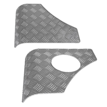 Rear diamond plate corner guards for Suzuki Samurai, left and right pair
