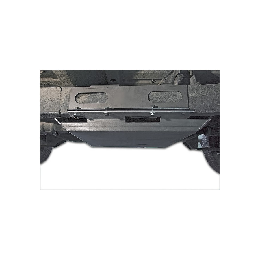 Transfer case skid plate Suzuki