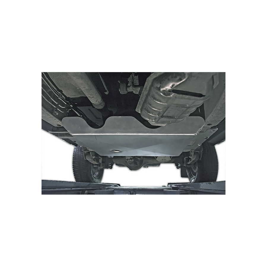Transfer case skid plate Suzuki