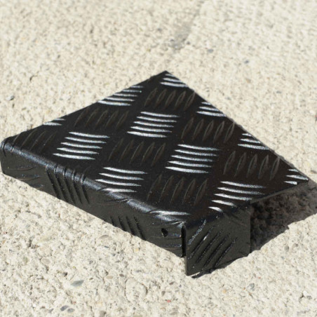 Rear Corner Guards for Defender 90 & 110