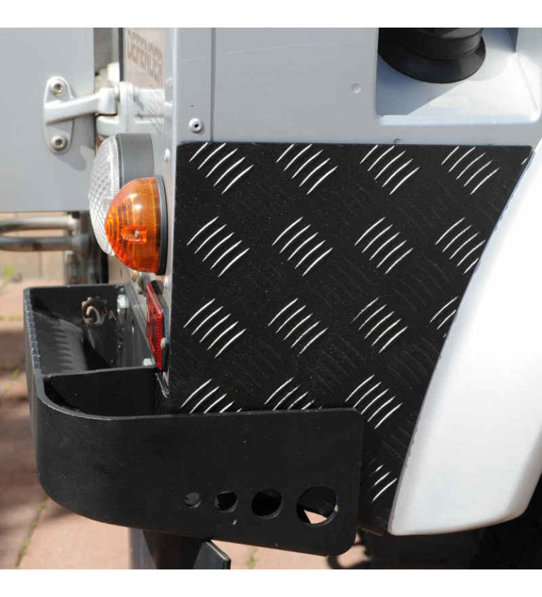 Kit Protezioni Cantonali Posteriori Defender 90/110 | Alluminio 3 mm