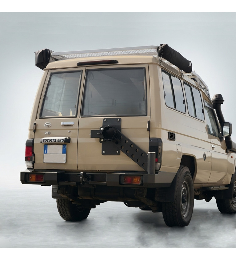 Paraurti Posteriore con Cantonali Allungati per Toyota Land Cruiser 76 / 78 Series (2007+) | MG Off Road